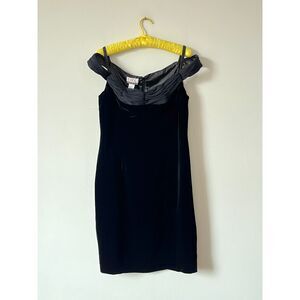 Vintage Black Off Shoulder Velvet Silk Rayon Party Dress Look Randolph Duke 14